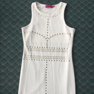 White and Gold dress 👗